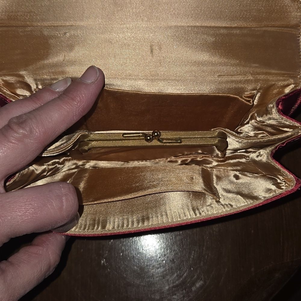 Paristyle vintage satin Clutch - Picture 7 of 12
